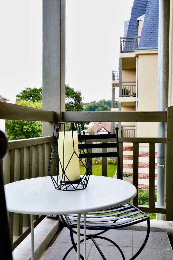 Appartement Des Arts Deauville Exterior foto